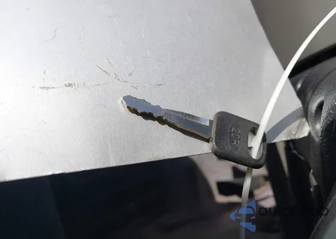 1995 Ford Escort Lx/Sport from USA, damaged, VIN 3FASP15J4SR123210